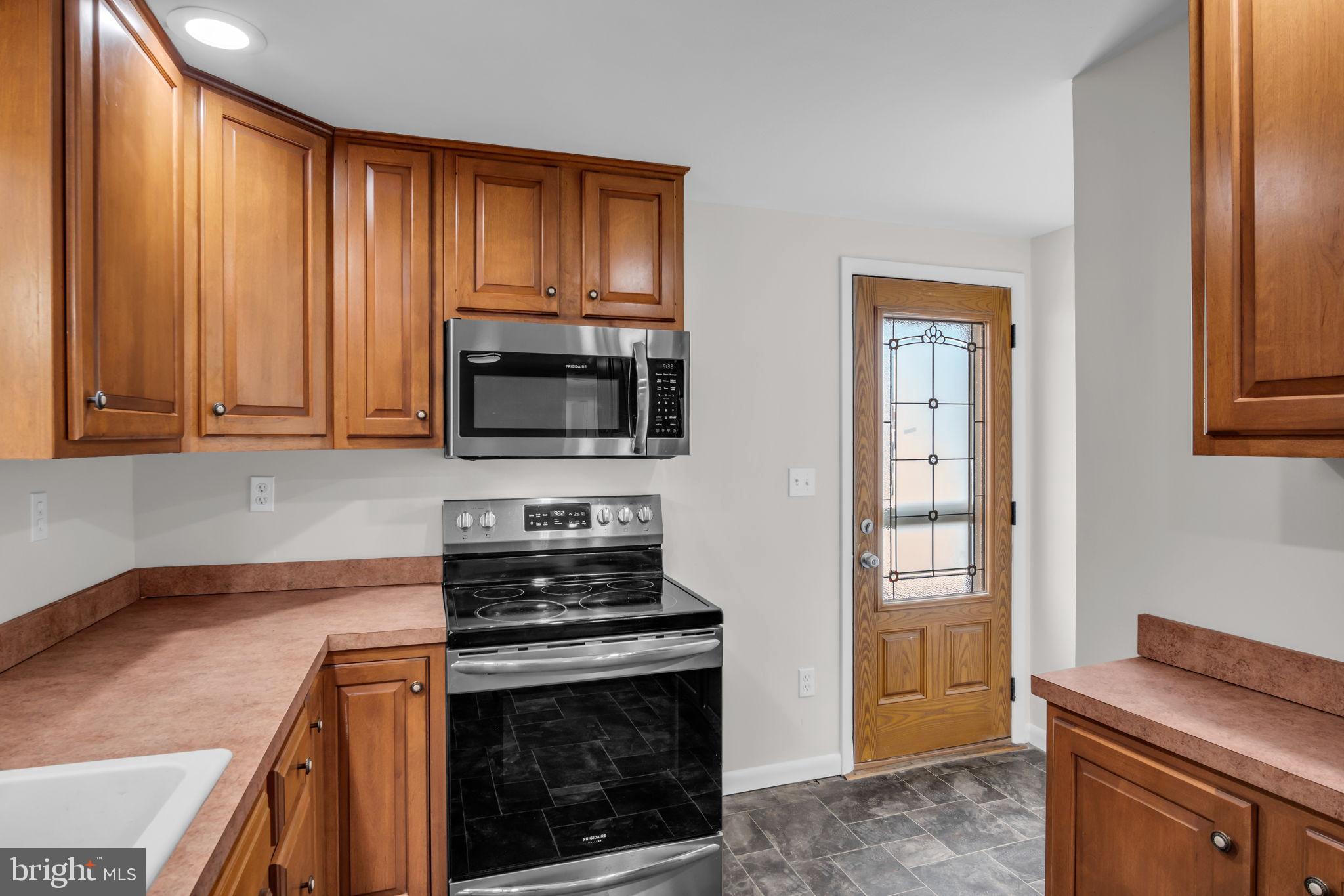 1355 Zimmerman Road Carlisle, PA 17015 - Photo 9 of 46