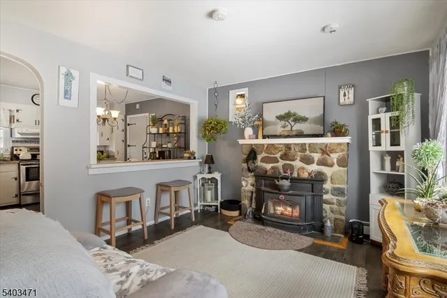 $435,000 | 413 Diggles Place, Vernon, NJ 07422