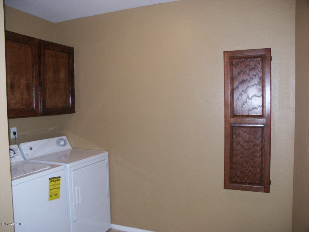 14045 East Williams Field Road Gilbert, AZ 85295 - Photo 20 of 31 Laundry