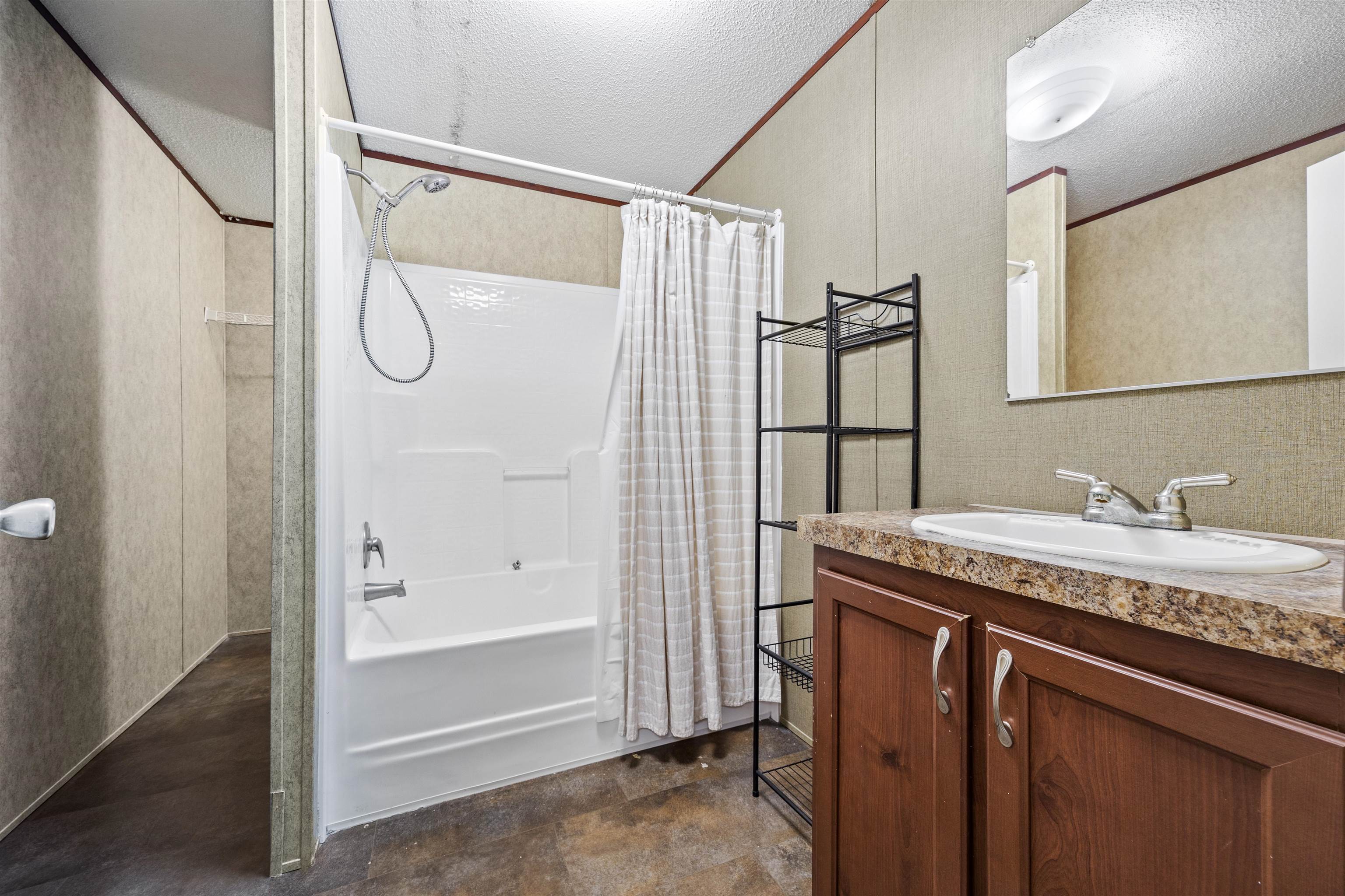 2940 North Courtney Road Perry, FL 32347 - Photo 9 of 34 Gallery Image 9