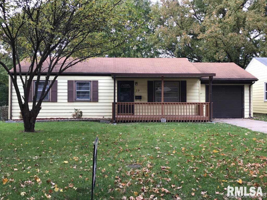 29 Beverly Drive Springfield, IL 62702 - Photo 1 of 13