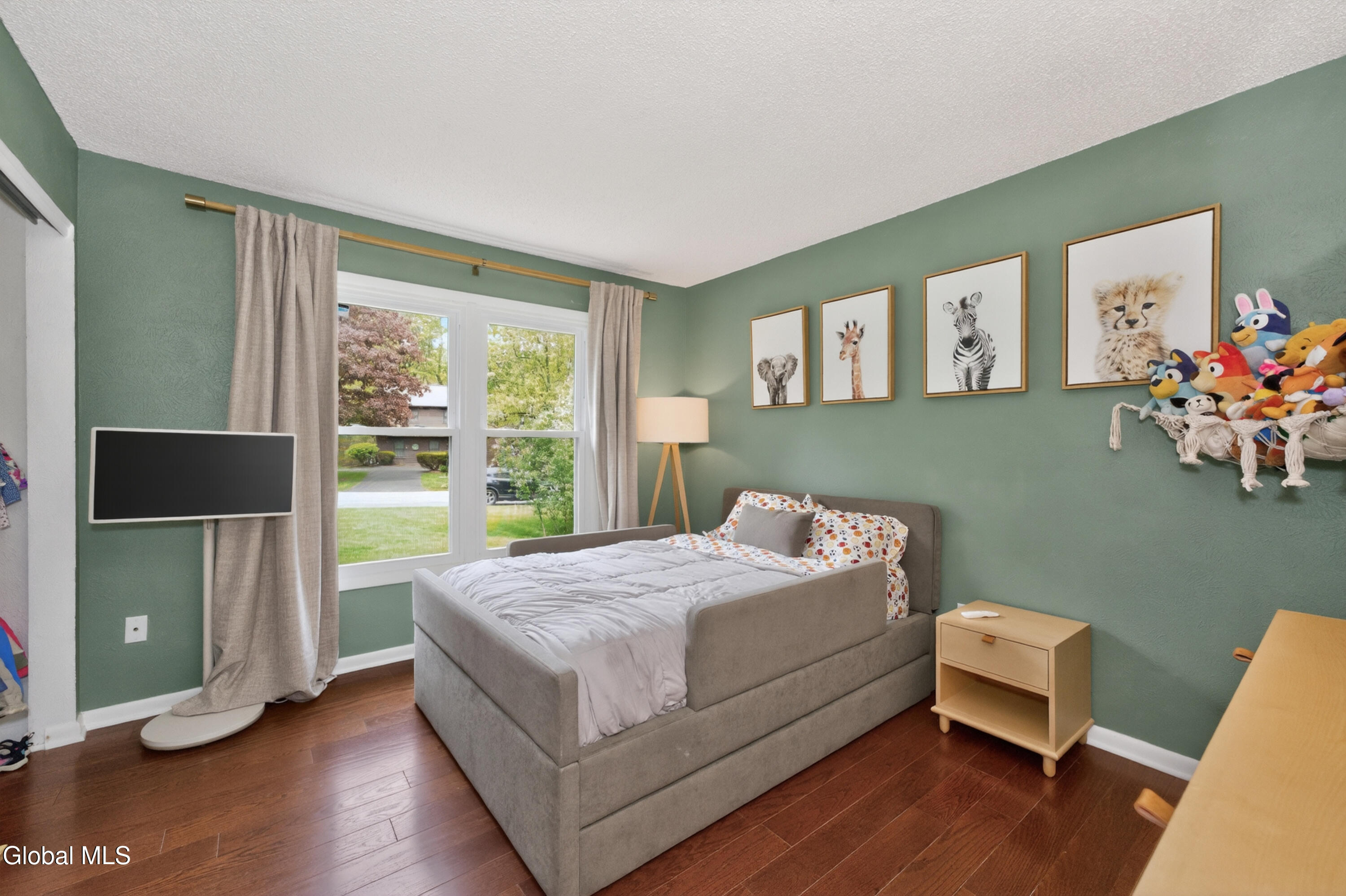 606 Top Ridge Drive Guilderland, NY 12203 - Photo 12 of 23 Bedroom 2