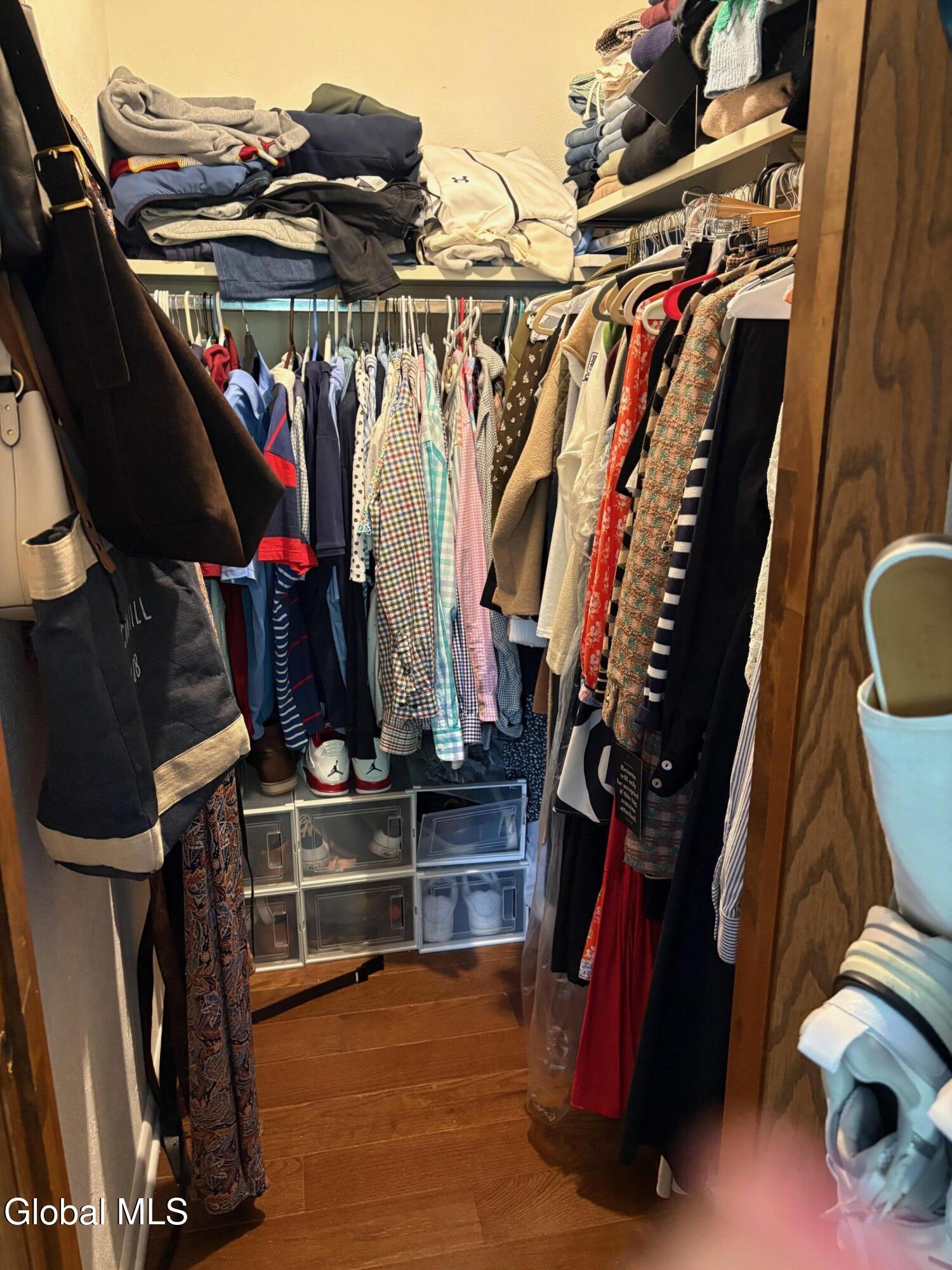 606 Top Ridge Drive Guilderland, NY 12203 - Photo 19 of 23 Master walkin closet