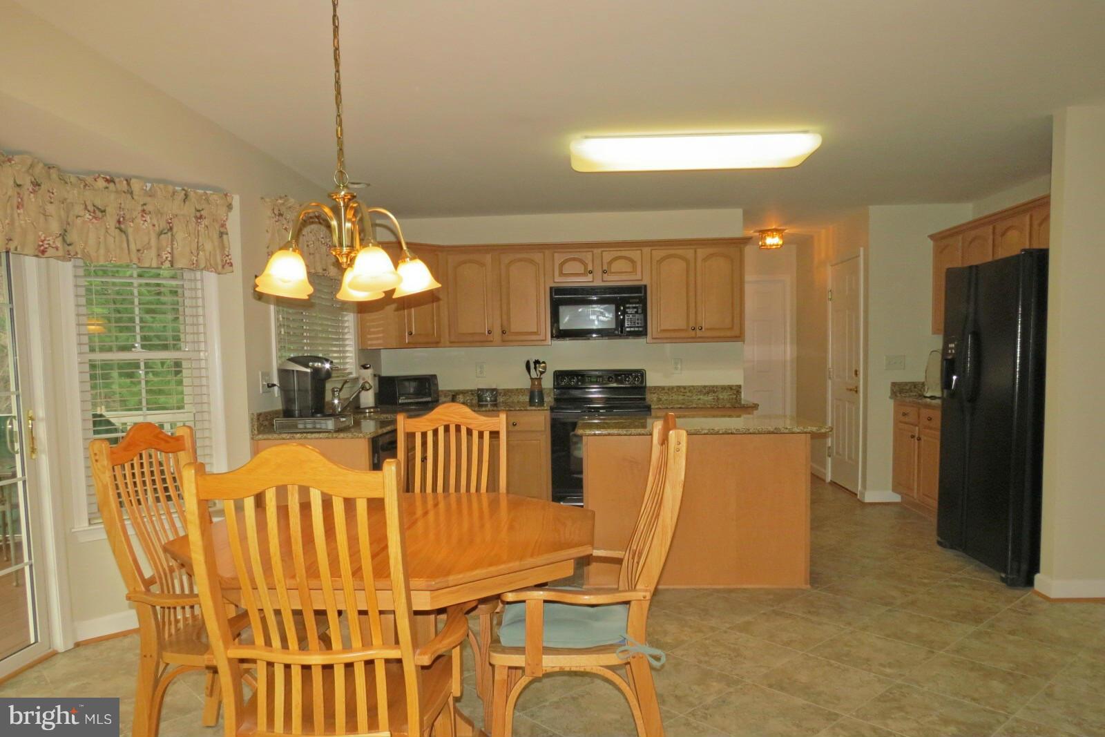 809 Longbow Road Mount Airy, MD 21771 - Photo 16 of 30 Granite Island Kitchen