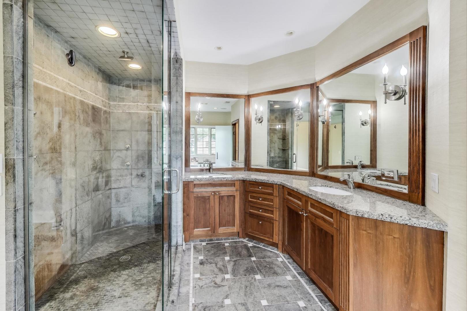 621 North County Line Road Hinsdale, IL 60521 - Photo 28 of 59