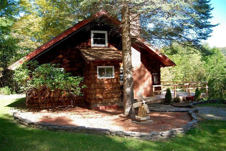 10 Denver Run Spur Roxbury, NY 12421 - Photo 1 of 1 Cedar shake shingles