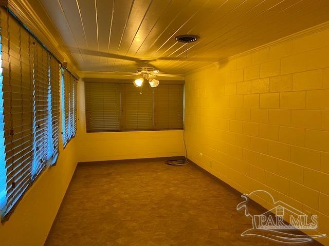 3750 Robinson Point Road Milton, FL 32583 - Photo 30 of 50 Gallery Image 30