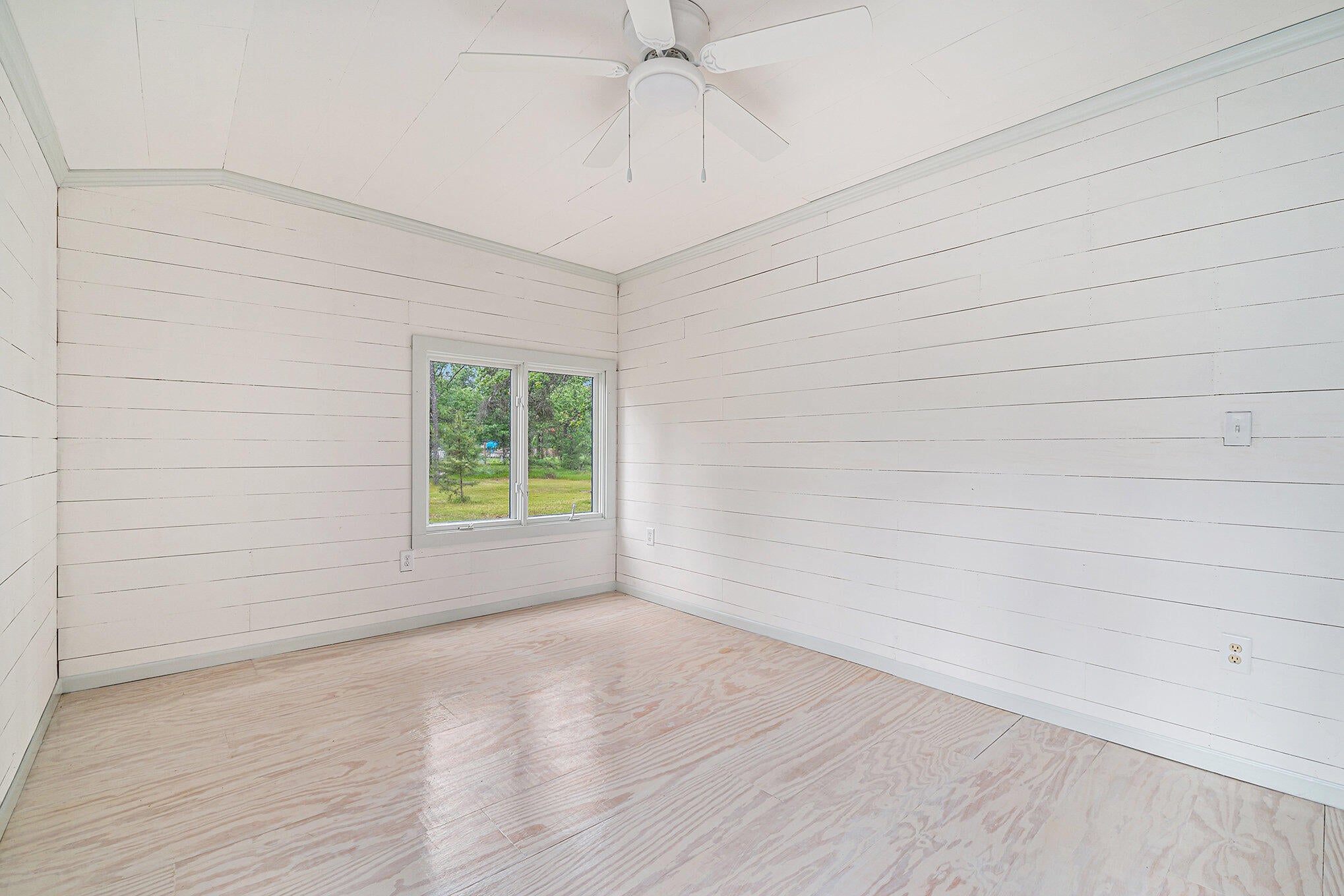 15905 Barber Road Southeast Grayling, MI 49738 - Photo 16 of 26 Gallery Image 16