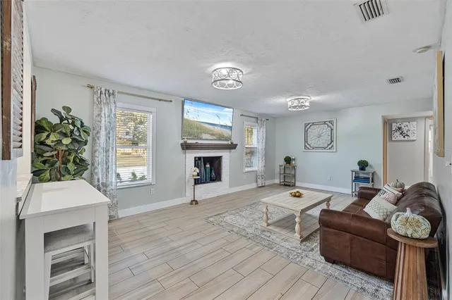 $740,000 | 7811 Pineview Drive, Odessa, FL 33556