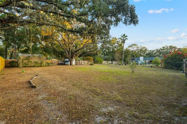 $740,000 | 7811 Pineview Drive, Odessa, FL 33556