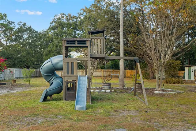 $740,000 | 7811 Pineview Drive, Odessa, FL 33556