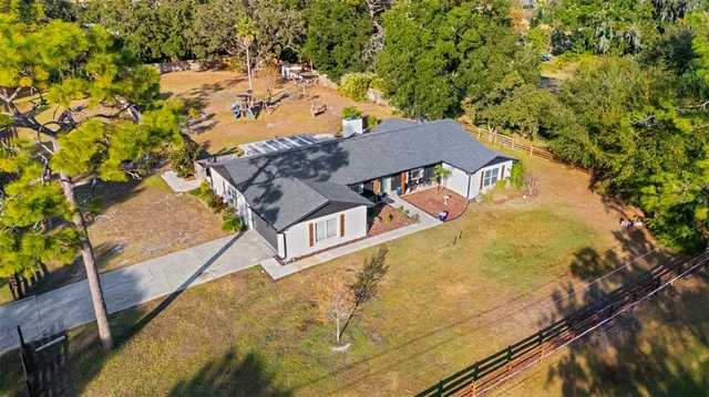 $740,000 | 7811 Pineview Drive, Odessa, FL 33556