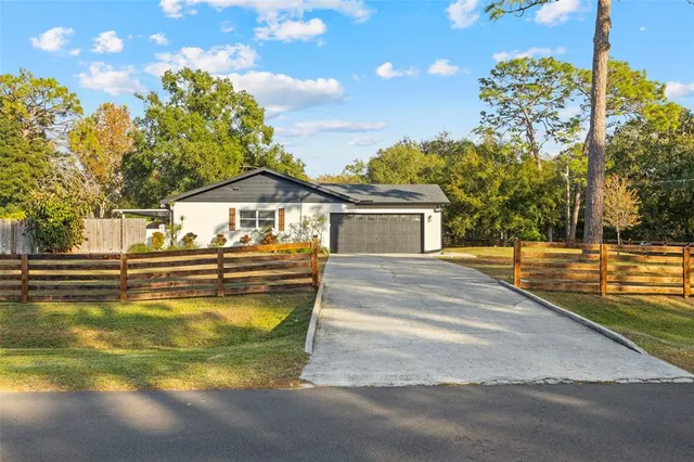 $740,000 | 7811 Pineview Drive, Odessa, FL 33556