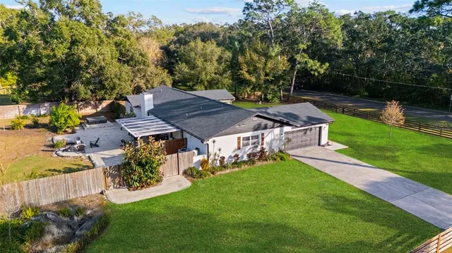 $740,000 | 7811 Pineview Drive, Odessa, FL 33556