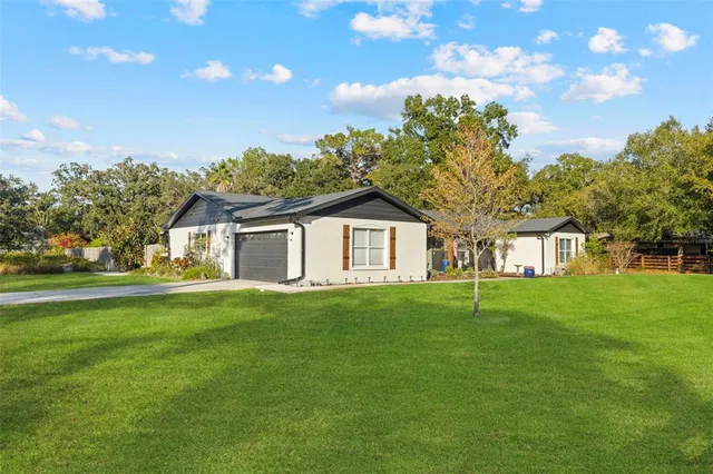 $740,000 | 7811 Pineview Drive, Odessa, FL 33556