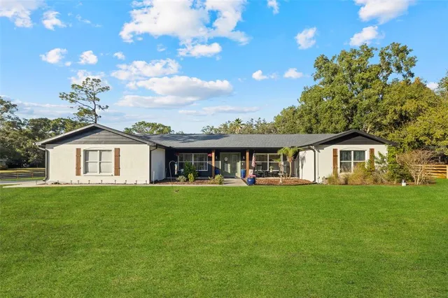 $740,000 | 7811 Pineview Drive, Odessa, FL 33556