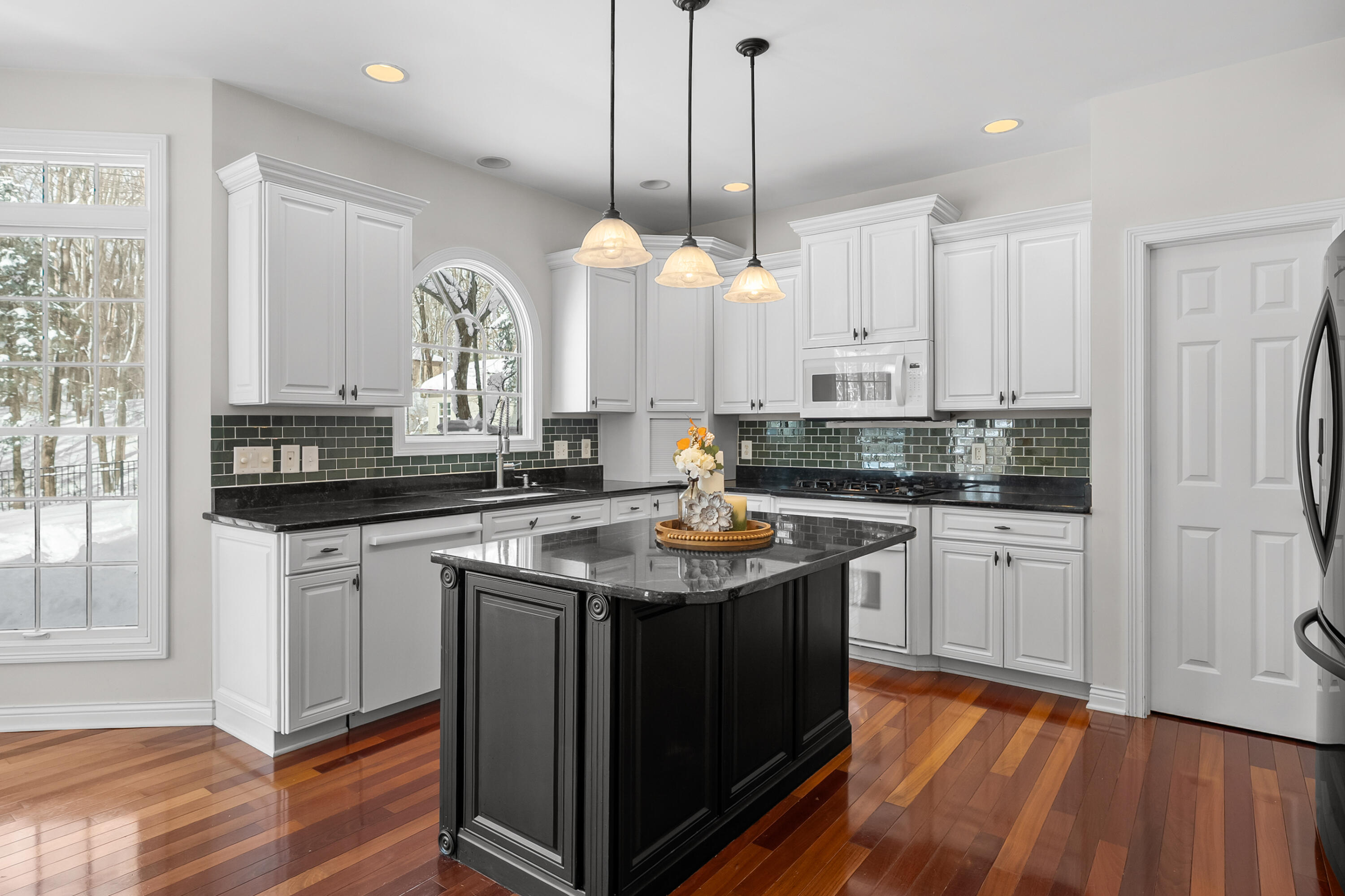 6480 Breezy Point Lane Kalamazoo, MI 49009 - Photo 17 of 54 Breezy Point Ln 6480 Kalamazoo 49009-14