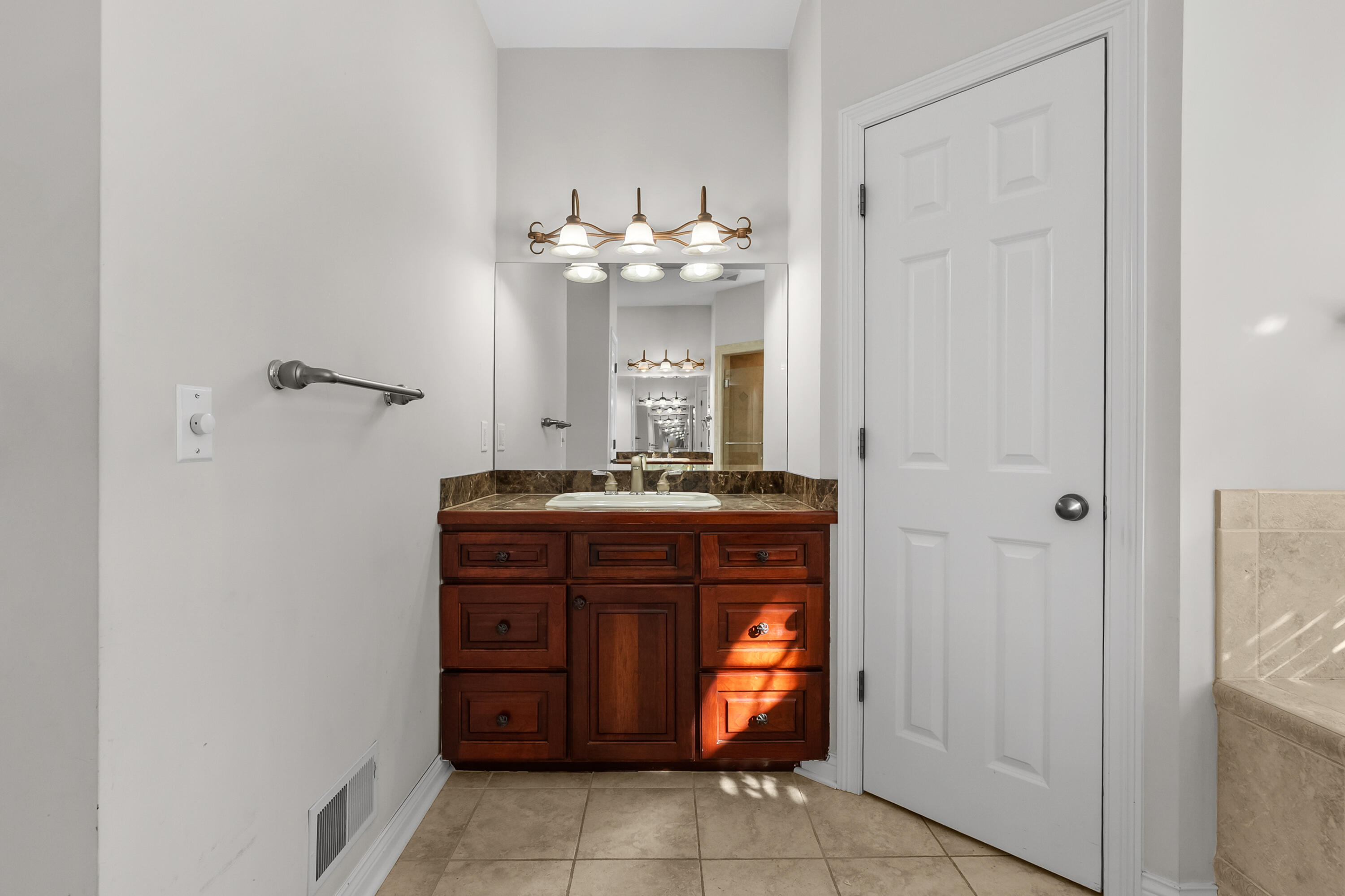 6480 Breezy Point Lane Kalamazoo, MI 49009 - Photo 28 of 54 Breezy Point Ln 6480 Kalamazoo 49009-24