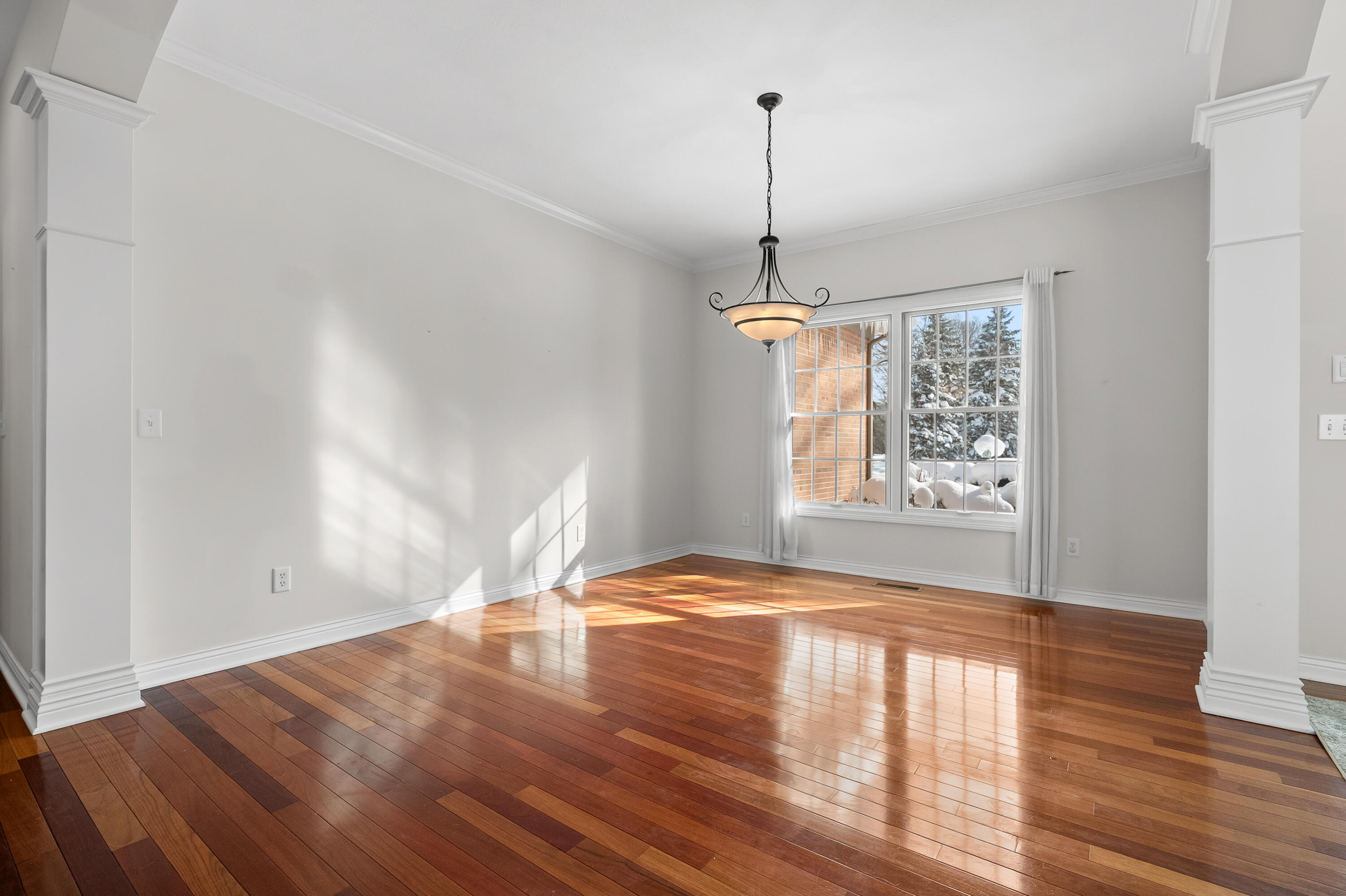 6480 Breezy Point Lane Kalamazoo, MI 49009 - Photo 3 of 54 Breezy Point Ln 6480 Kalamazoo 49009-3