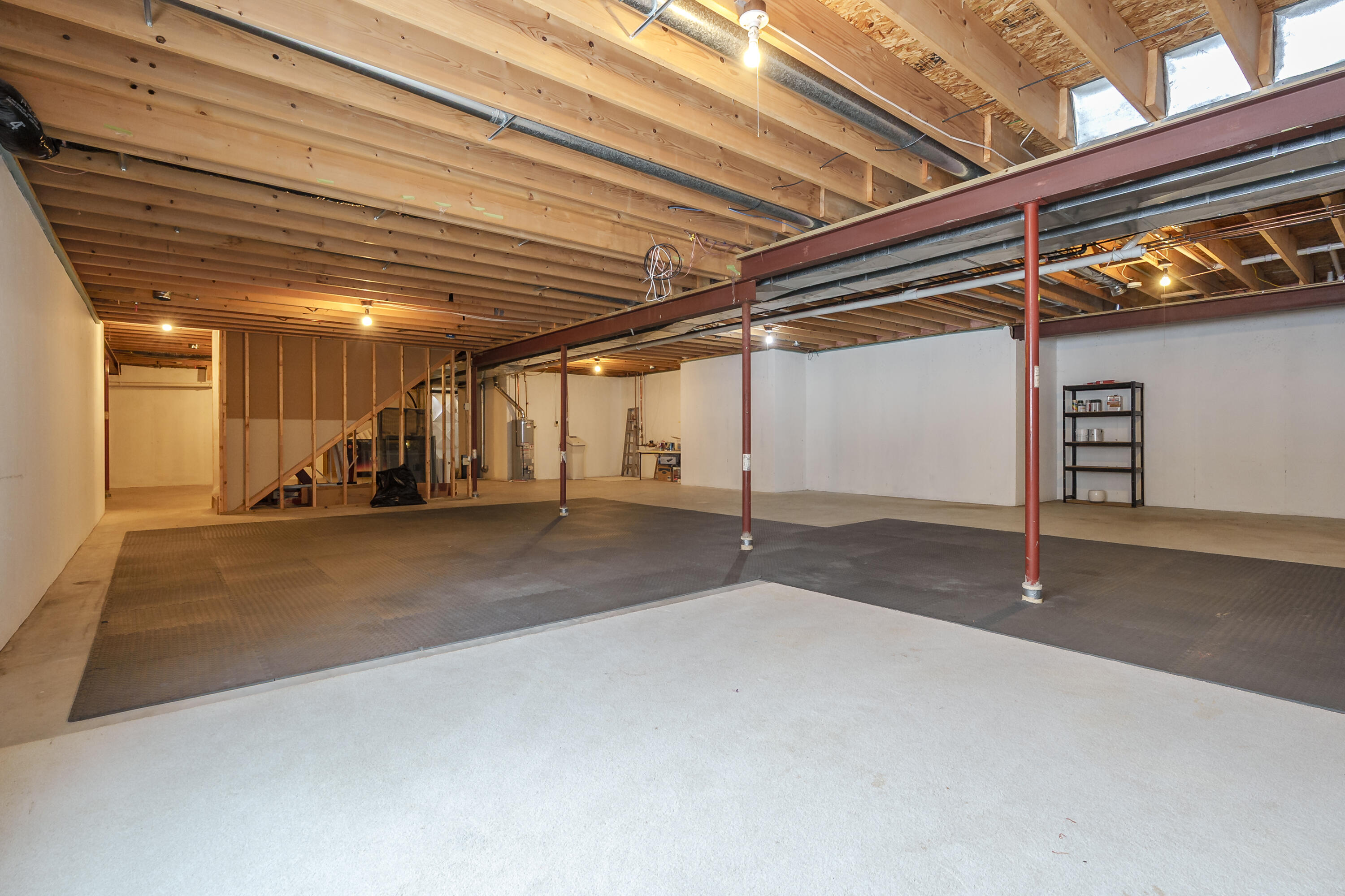 6480 Breezy Point Lane Kalamazoo, MI 49009 - Photo 43 of 54 Breezy Point Ln 6480 Kalamazoo 49009-37