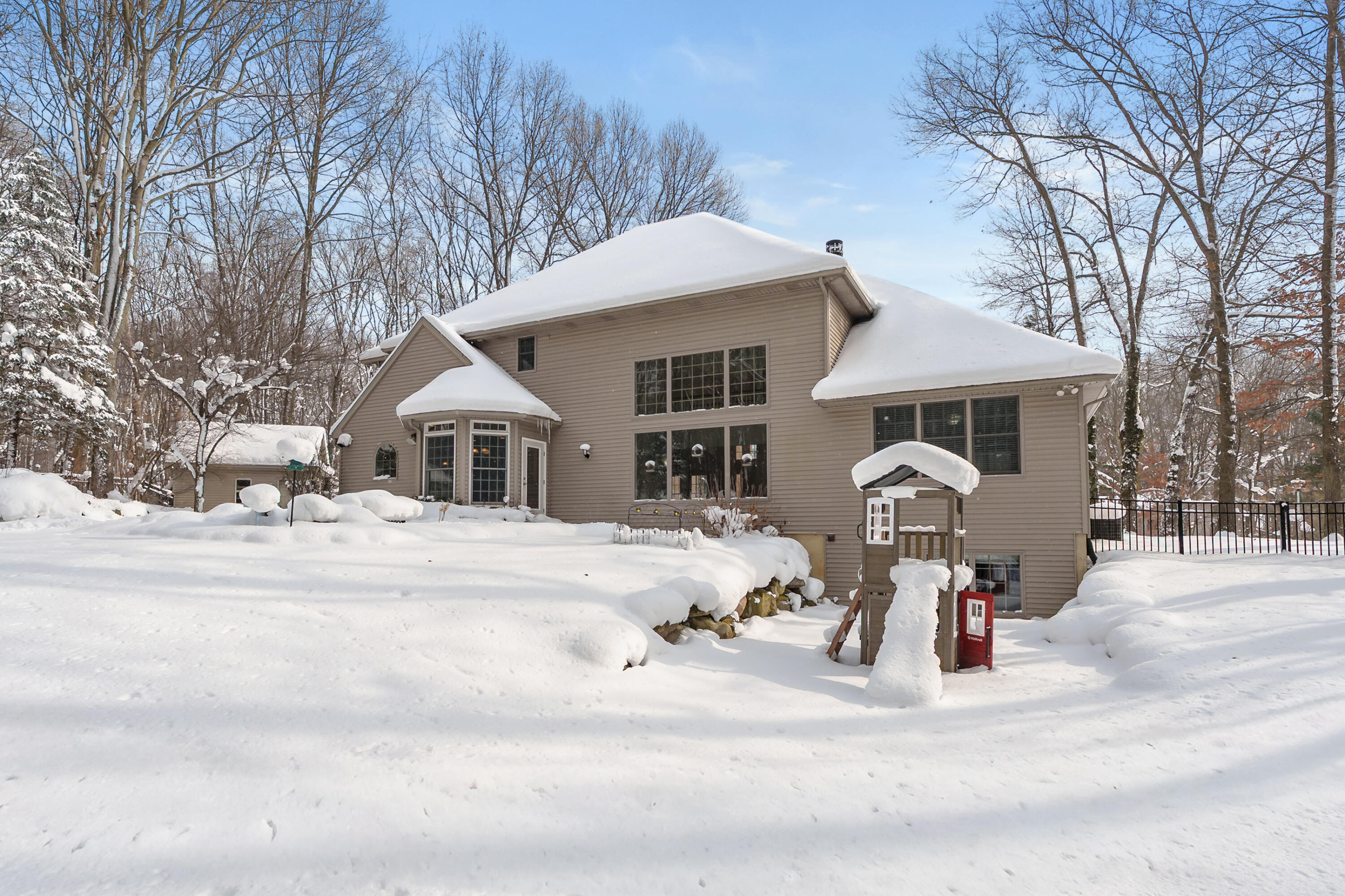 6480 Breezy Point Lane Kalamazoo, MI 49009 - Photo 48 of 54 Breezy Point Ln 6480 Kalamazoo 49009-42