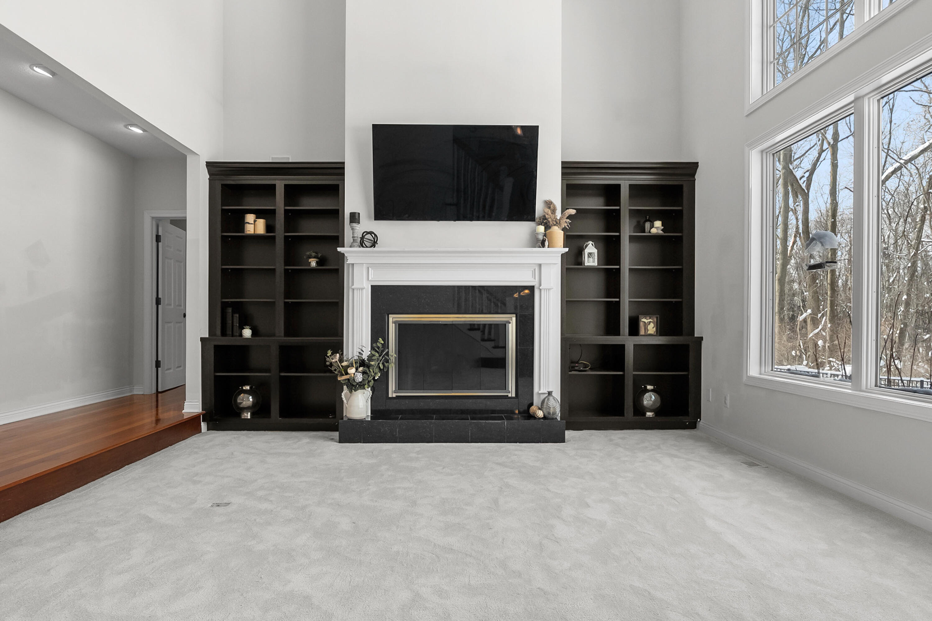 6480 Breezy Point Lane Kalamazoo, MI 49009 - Photo 10 of 54 Breezy Point Ln 6480 Kalamazoo 49009-8