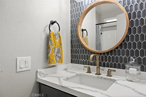 $750,000 | 30902 Club House Drive, Unit 23F, Laguna Niguel, CA 92677