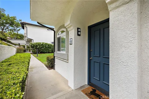 $750,000 | 30902 Club House Drive, Unit 23F, Laguna Niguel, CA 92677