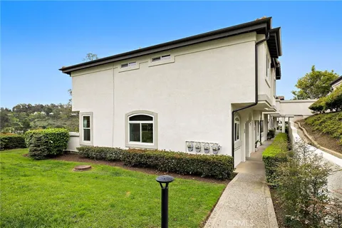 $750,000 | 30902 Club House Drive, Unit 23F, Laguna Niguel, CA 92677