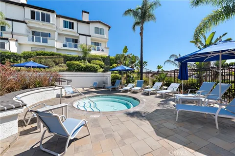 $750,000 | 30902 Club House Drive, Unit 23F, Laguna Niguel, CA 92677