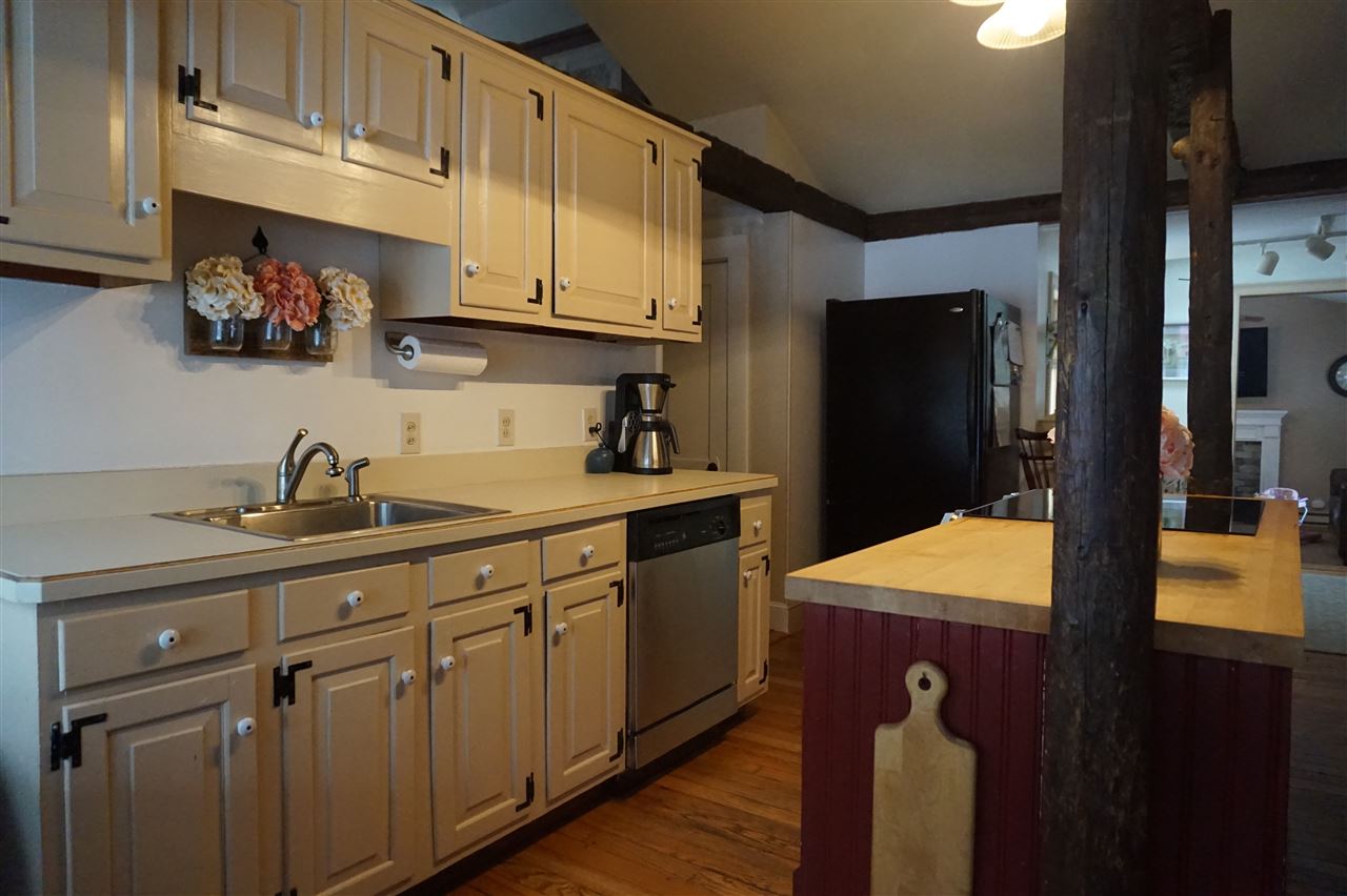 40 Horace Greeley Road Amherst, NH 03031 - Photo 7 of 24
