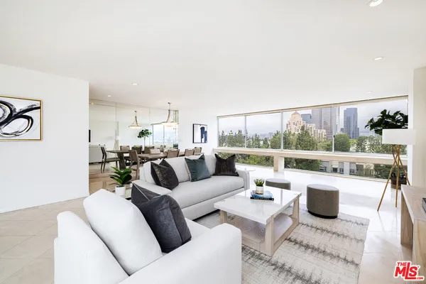 $7,900 | 2220 Avenue Of The Stars, Unit 803, Los Angeles, CA 90067