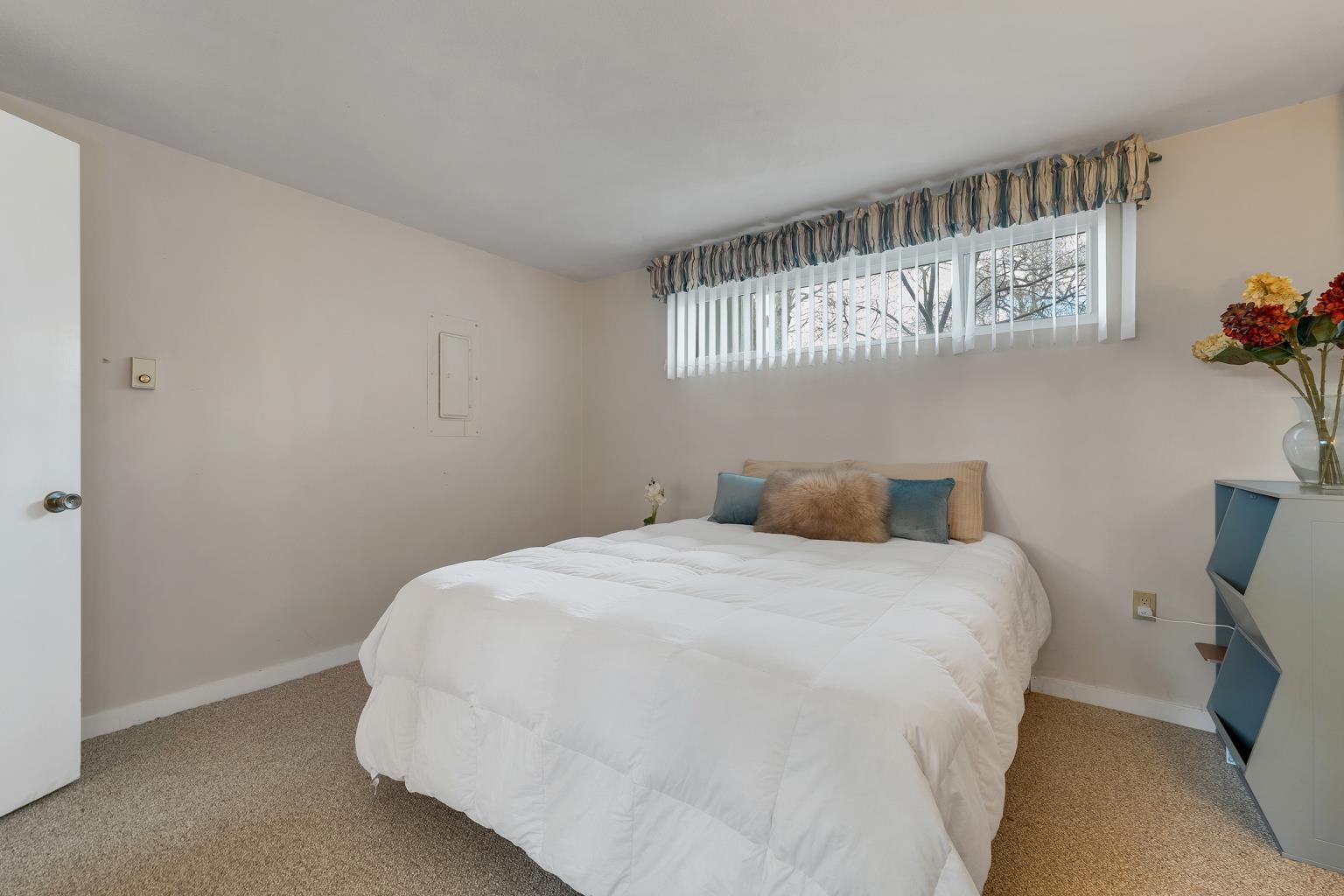 23 Pleasant Street, Unit 11 Meredith, NH 03253 - Photo 40 of 41