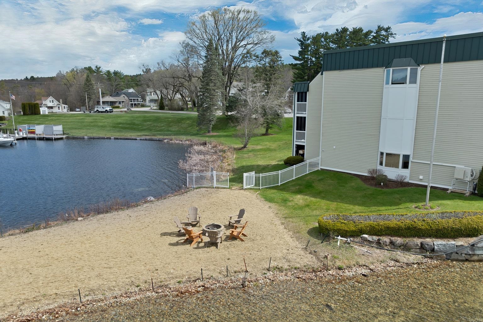 23 Pleasant Street, Unit 11 Meredith, NH 03253 - Photo 6 of 41