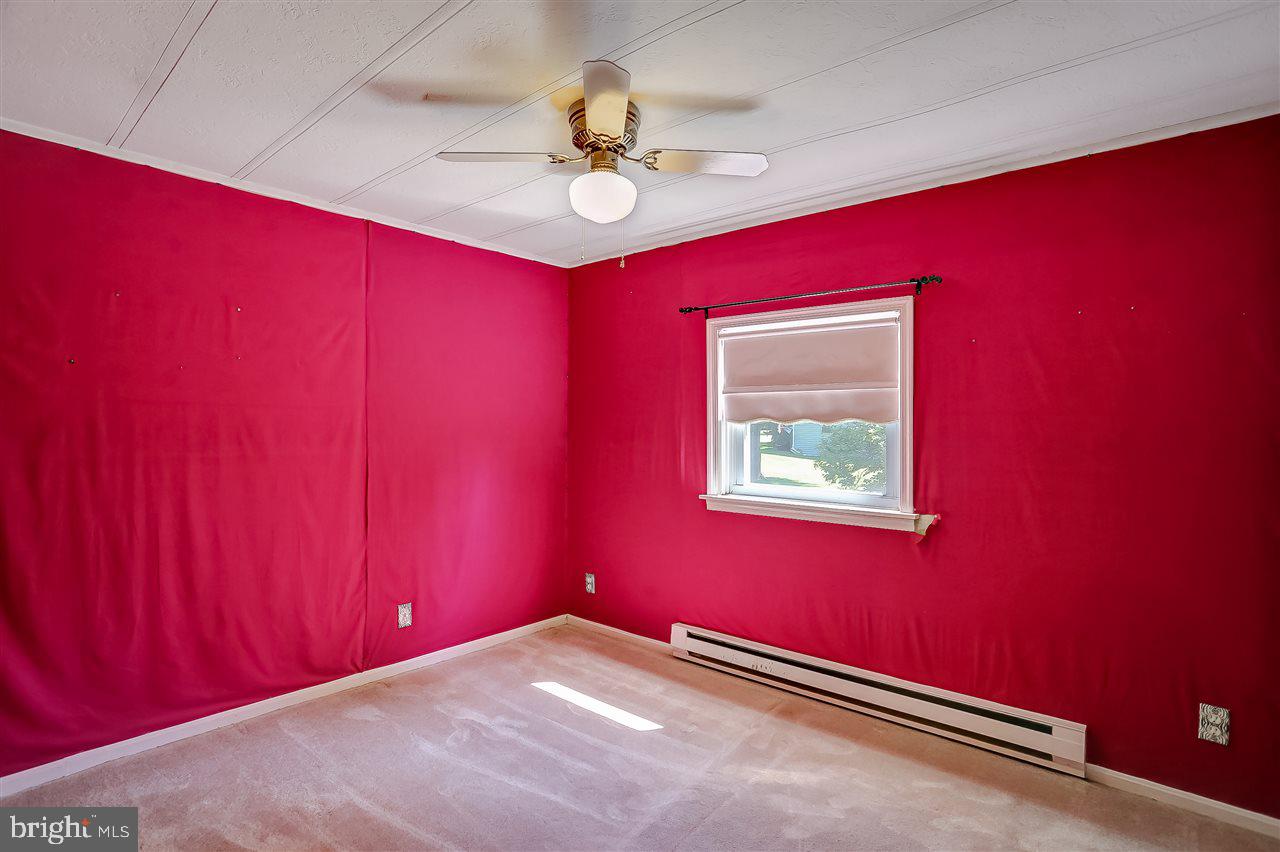 153 Oak Flat Road Newville, PA 17241 - Photo 5 of 18 Gallery Image 5
