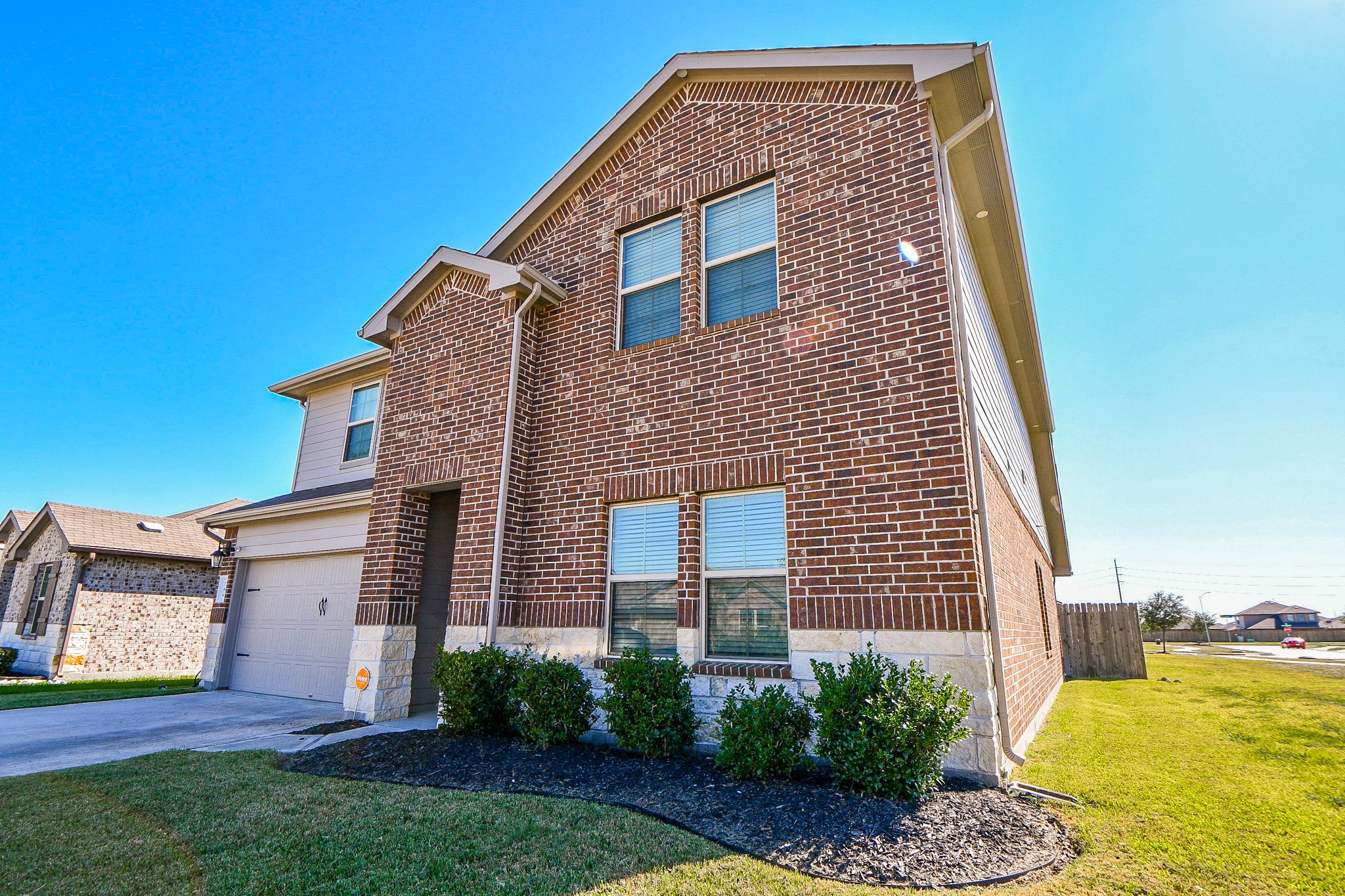 706 Acacia Park Lane Rosharon, TX 77583 - Photo 3 of 21