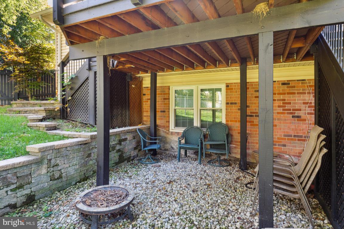 9204 Setter Place Springfield, VA 22153 - Photo 35 of 39 Patio