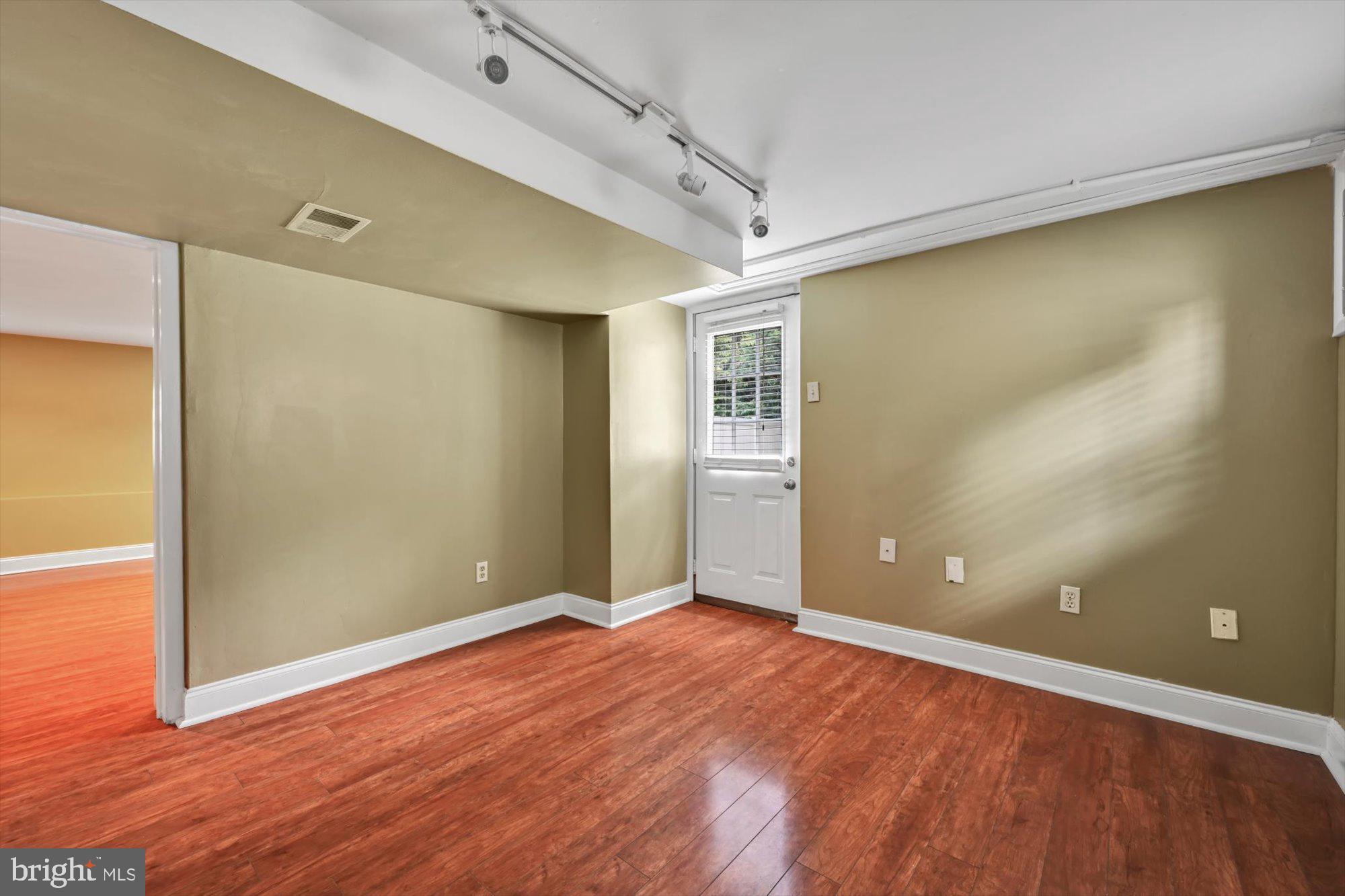 222 Moore Road Wallingford, PA 19086 - Photo 26 of 32