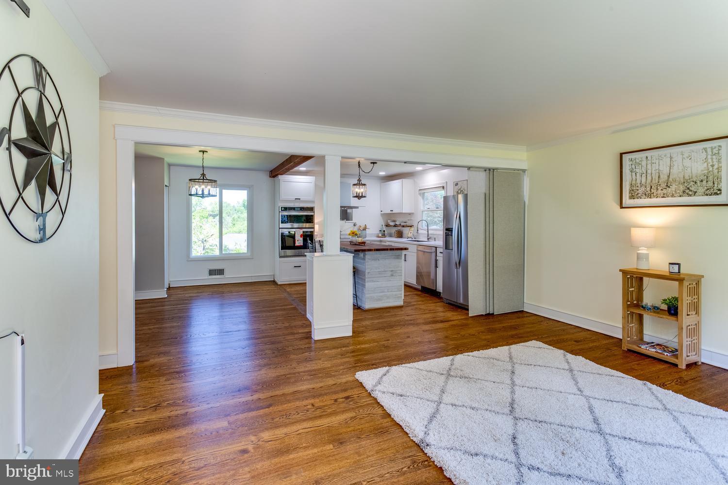 5900 Hanna Road Sykesville, MD 21784 - Photo 7 of 72 Great Room, beautiful hardwood floors
