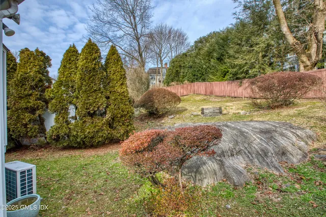 $5,500 | 3 Idlewild Manor, Greenwich, CT 06830