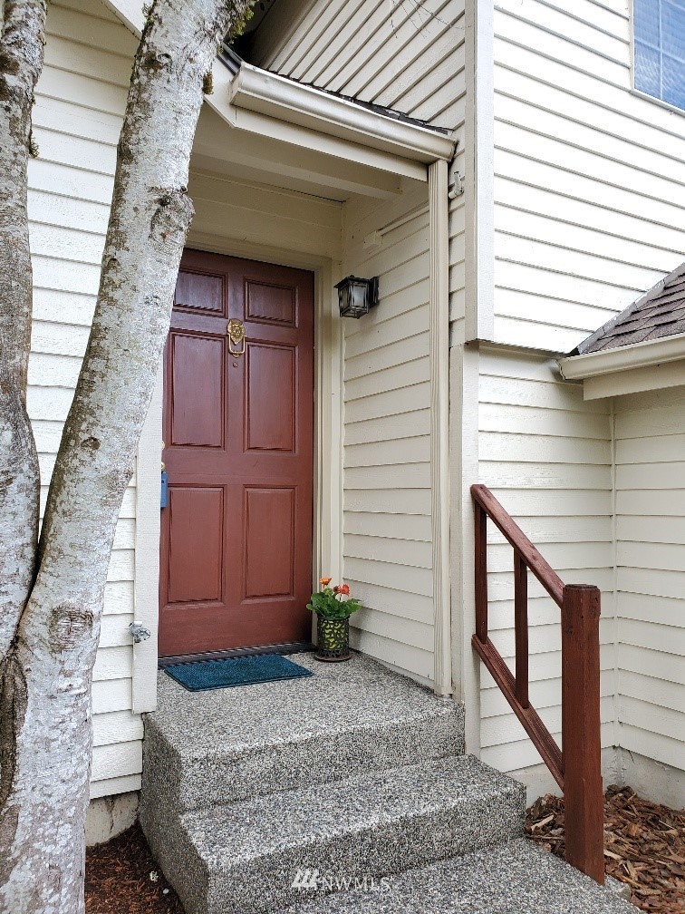 2521 241st Street Southeast Bothell, WA 98021 - Photo 2 of 25