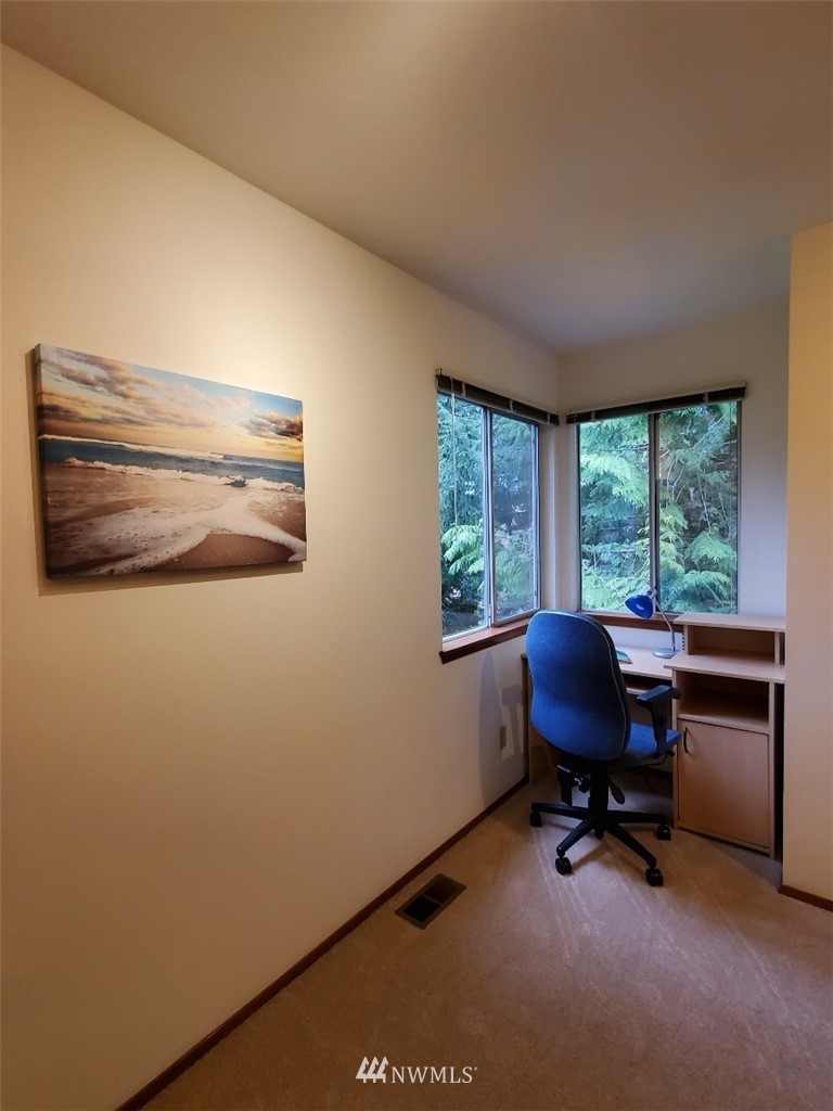 2521 241st Street Southeast Bothell, WA 98021 - Photo 7 of 25