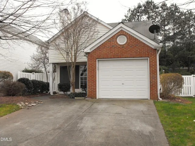 $1,695 | 5501 Sorrell Crossing Drive, Raleigh, NC 27617