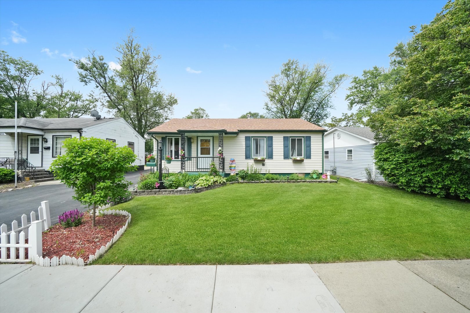 14848 Keystone Avenue Midlothian, IL 60445 - Photo 1 of 48 Gallery Image 1