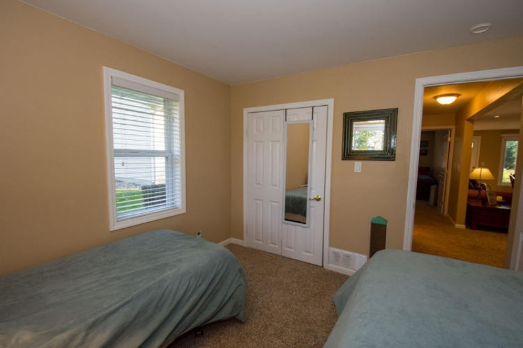 61200 Lenawee Road Cassopolis, MI 49031 - Photo 44 of 59 61200 Lenawee Cass Bedroom 1 (3)