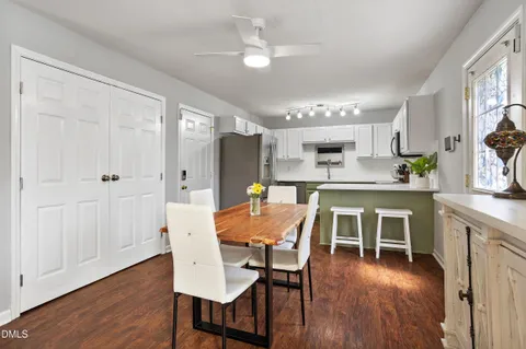 $325,000 | 313 Pittsboro Street, Fuquay-Varina, NC 27526