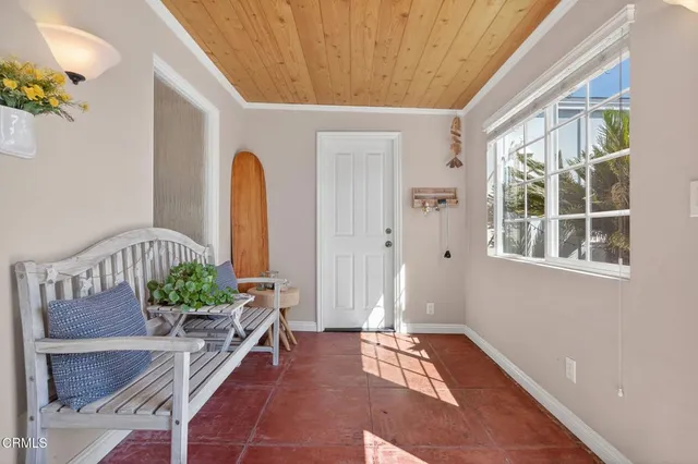 $1,180,000 | 69 South Seaward Avenue, Ventura, CA 93003