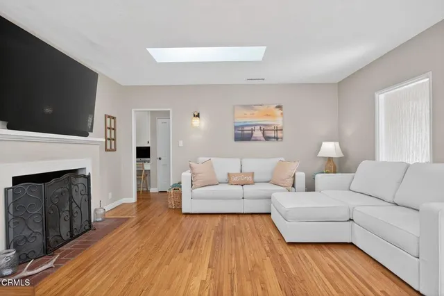 $1,180,000 | 69 South Seaward Avenue, Ventura, CA 93003