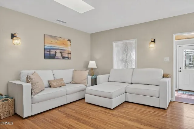 $1,180,000 | 69 South Seaward Avenue, Ventura, CA 93003