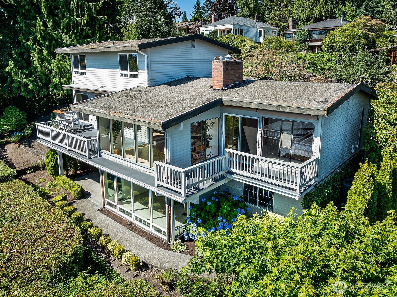 3719 Northeast 145th St  